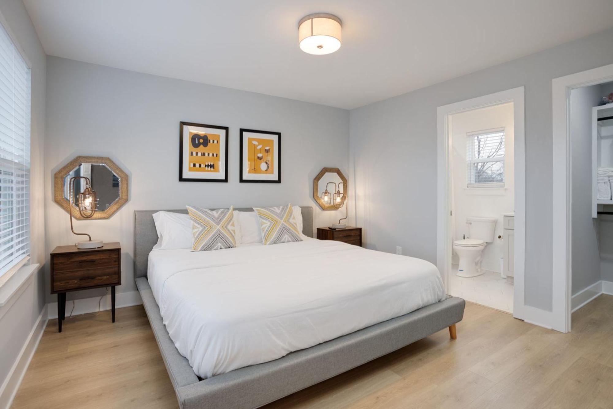 Modern Townhome, 10Min To Downtown! 8Min To Grand Ole Opry! Sleeps 8! Nashville Esterno foto